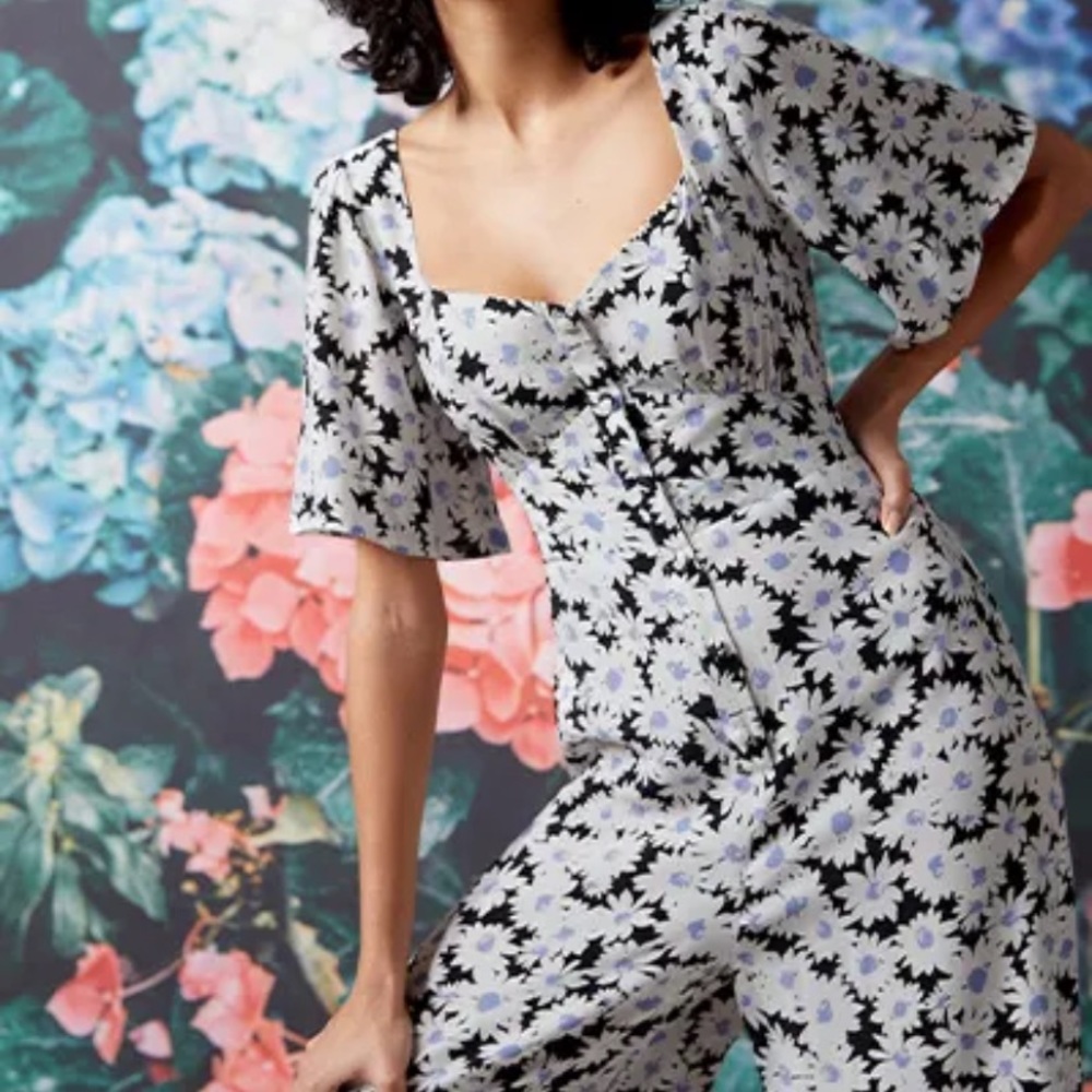 Floral Jumpsuit - Picture 3 of 6